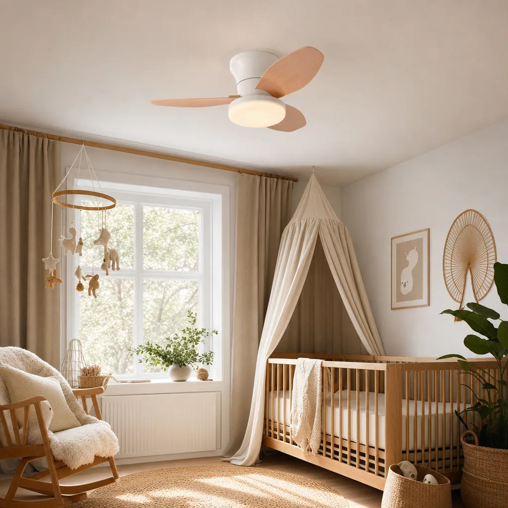 Ventilateur Nord bois peche dans une chambre
